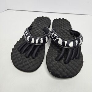 Pedi Couture‎ Black Zebra Flip Flops Heel To Toe 11 1/4"